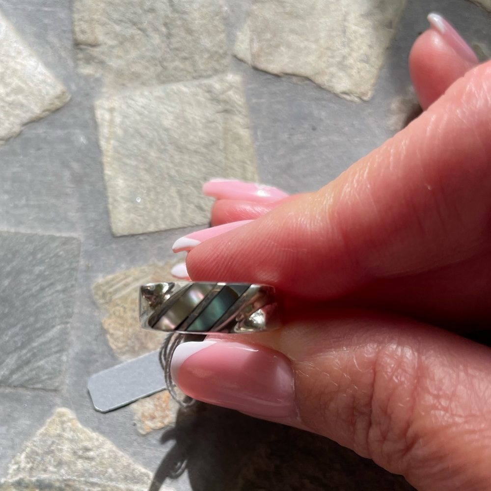 Mother of Pearl sterling silver ring